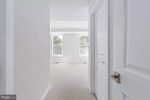 Entry Way - 44579 Strabane Ter, Ashburn, VA 20147 photo 7 of 9