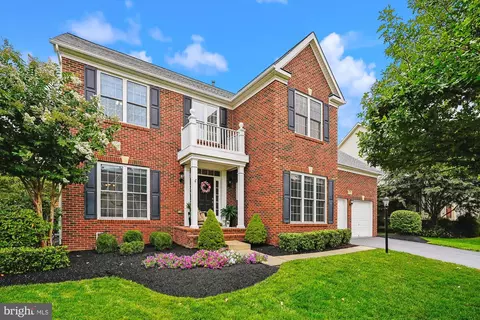 42092 Porch Light Dr, Aldie, VA 20105