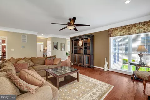 43313 Jerpoint Ct, Chantilly, VA 20152 photo 11
