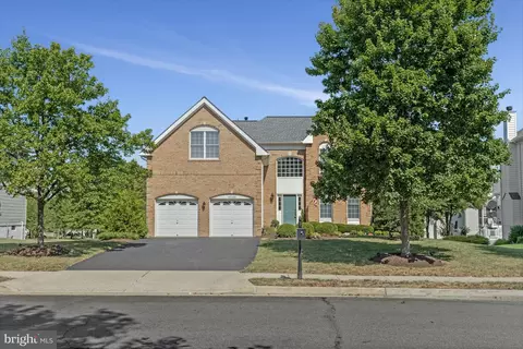 43524 Lucketts Bridge Cir, Ashburn, VA 20148