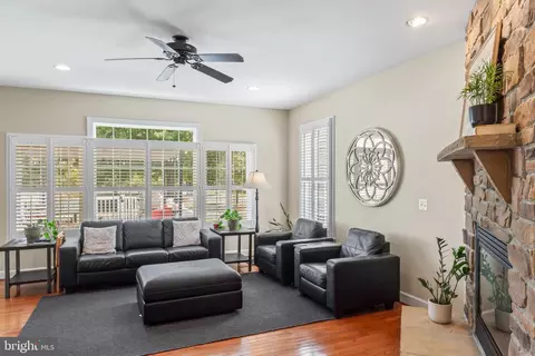 Other - 23251 Christopher Thomas Ln, Brambleton, VA 20148 photo 6 of 25