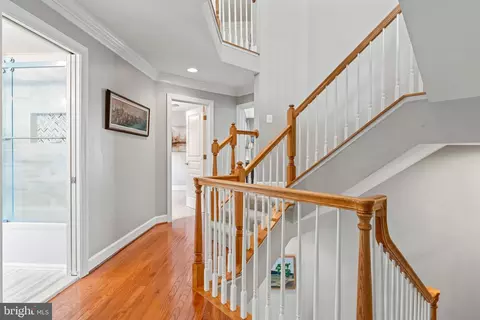 Entry Way - 23251 Christopher Thomas Ln, Brambleton, VA 20148 photo 6 of 12