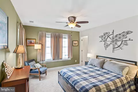 Bedroom - 23251 Christopher Thomas Ln, Brambleton, VA 20148 photo 5 of 10