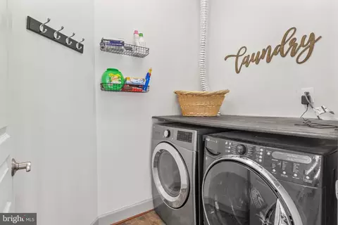 Other - 23251 Christopher Thomas Ln, Brambleton, VA 20148 photo 10 of 25