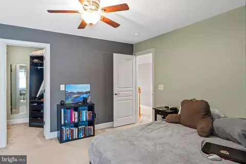 Bedroom - 23251 Christopher Thomas Ln, Brambleton, VA 20148 photo 8 of 10