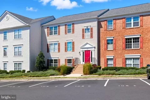 105 Prosperity Ave SE #A, Leesburg, VA 20175