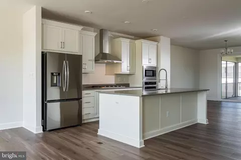 42972 Truman Ter, Ashburn, VA 20148 photo 6