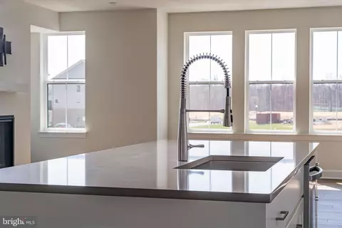 42972 Truman Ter, Ashburn, VA 20148 photo 11