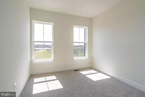 42972 Truman Ter, Ashburn, VA 20148 photo 19