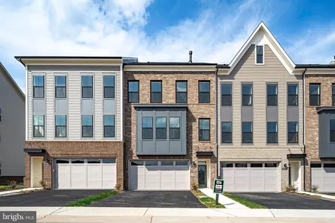 42972 Truman Ter, Ashburn, VA 20148