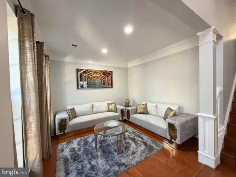 20423 Bowfonds St, Ashburn, VA 20147 photo 6
