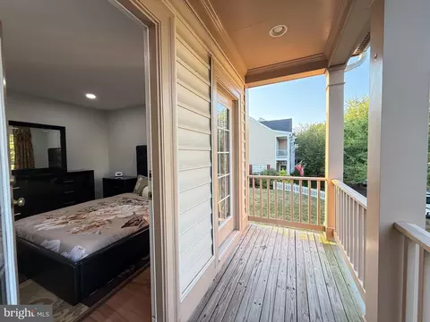 20423 Bowfonds St, Ashburn, VA 20147 photo 31