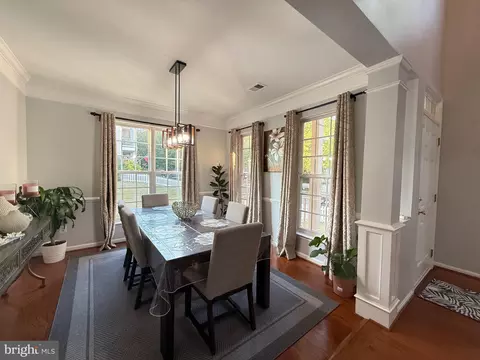 20423 Bowfonds St, Ashburn, VA 20147 photo 17