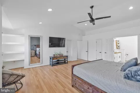 Bedroom - 20666 Coppersmith Dr, Ashburn, VA 20147 photo 1 of 2