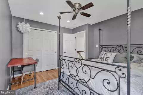 Bedroom - 20666 Coppersmith Dr, Ashburn, VA 20147 photo 2 of 2