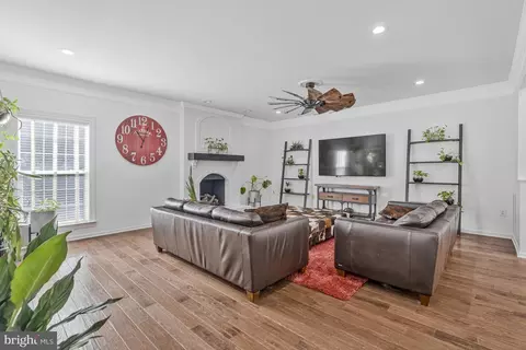 Other - 20666 Coppersmith Dr, Ashburn, VA 20147 photo 2 of 15