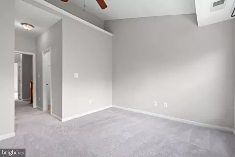 20435 Scioto Ter, Ashburn, VA 20147 photo 28