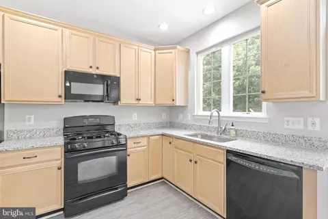 20435 Scioto Ter, Ashburn, VA 20147 photo 11