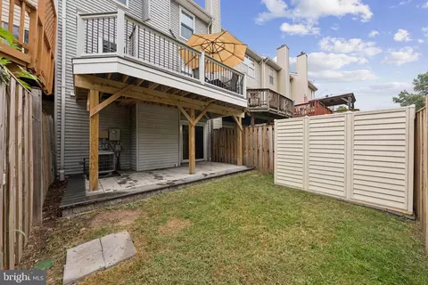 Exterior - 43247 Clearnight Ter, Ashburn, VA 20147 photo 5 of 6
