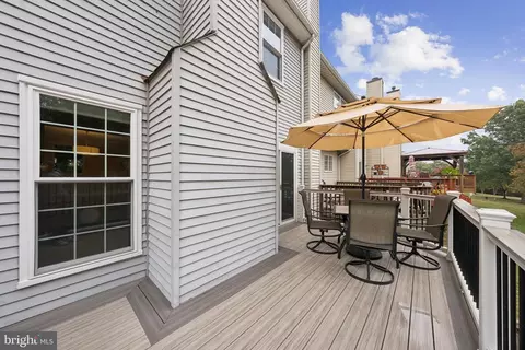 Exterior - 43247 Clearnight Ter, Ashburn, VA 20147 photo 2 of 6