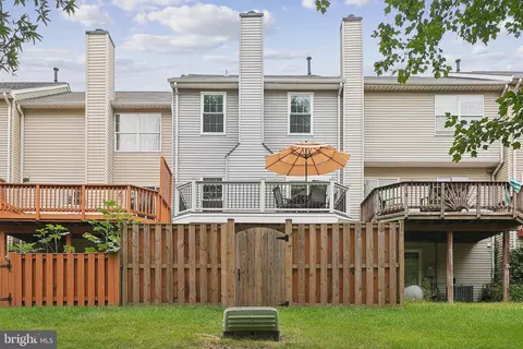 Exterior - 43247 Clearnight Ter, Ashburn, VA 20147 photo 6 of 6