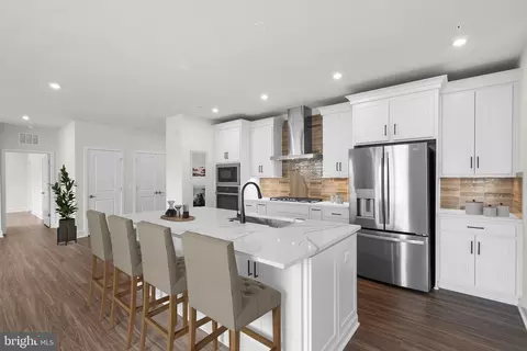 23640 Bolton Crescent Ter #13-304, Ashburn, VA 20148