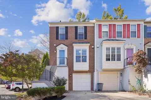 45603 Whitcomb Sq, Sterling, VA 20166