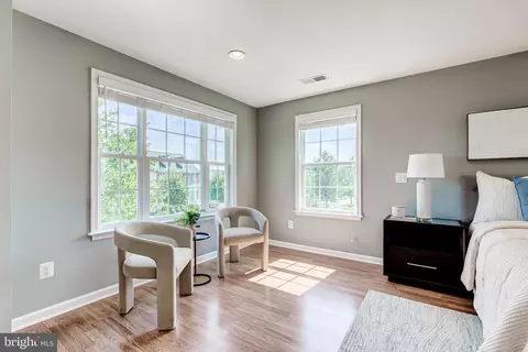 Other - 21899 Knob Hill Pl, Ashburn, VA 20148 photo 4 of 21