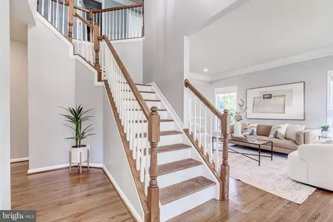 Entry Way - 21899 Knob Hill Pl, Ashburn, VA 20148 photo 1 of 5