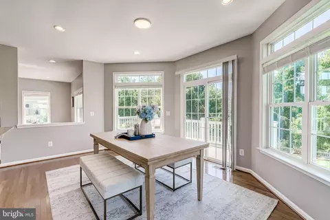 Dining - 21899 Knob Hill Pl, Ashburn, VA 20148 photo 5 of 5