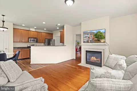 Other - 20144 Prairie Dunes Ter, Ashburn, VA 20147 photo 3 of 13