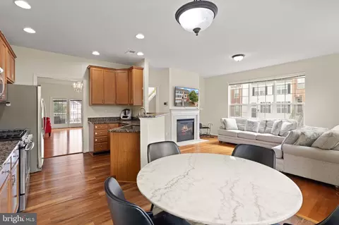 Other - 20144 Prairie Dunes Ter, Ashburn, VA 20147 photo 2 of 13