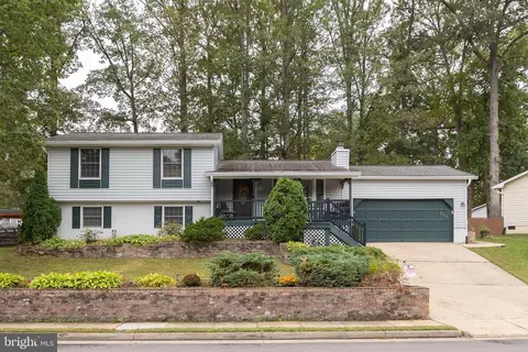 589 Rockbridge Dr SE, Leesburg, VA 20175