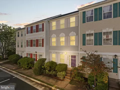 22932 Fleet Ter, Sterling, VA 20166