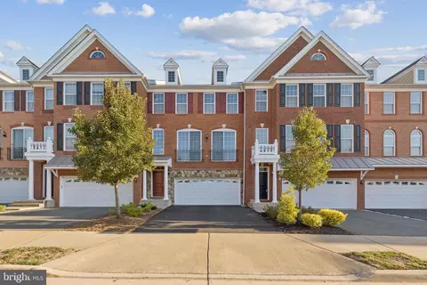 42822 Edgegrove Heights Ter, Ashburn, VA 20148