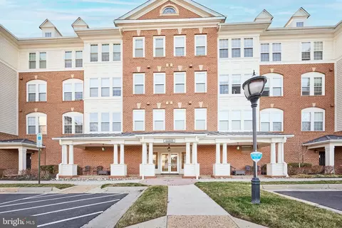 44465 Chamberlain Ter #103, Ashburn, VA 20147