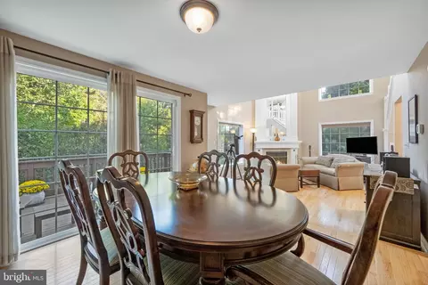 21113 Crocus Ter, Ashburn, VA 20147 photo 10