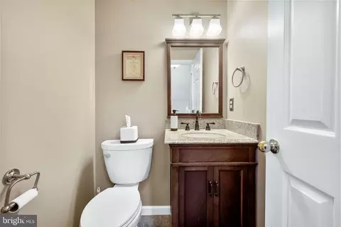 21113 Crocus Ter, Ashburn, VA 20147 photo 6
