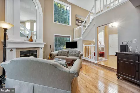 21113 Crocus Ter, Ashburn, VA 20147 photo 8