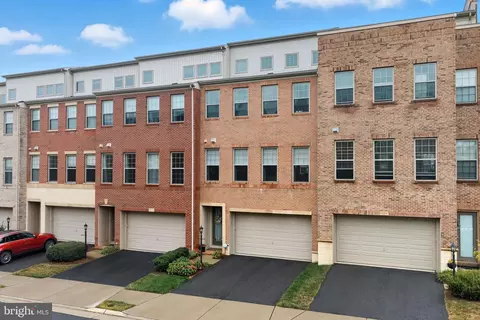42243 Marble Canyon Ter, Brambleton, VA 20148