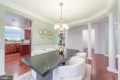 Entry Way - 43308 Barnstead Dr, Ashburn, VA 20148 photo 4 of 11
