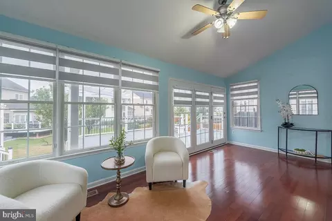 Entry Way - 43308 Barnstead Dr, Ashburn, VA 20148 photo 8 of 11