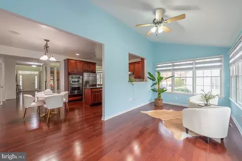 Entry Way - 43308 Barnstead Dr, Ashburn, VA 20148 photo 6 of 11