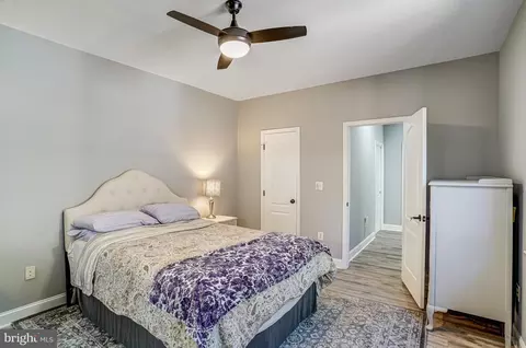 Bedroom - 20530 Dillonvale Ter, Ashburn, VA 20147 photo 1 of 4