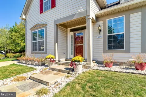 Exterior - 20530 Dillonvale Ter, Ashburn, VA 20147 photo 2 of 6