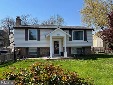 710 N Street St NE, Leesburg, VA 20176