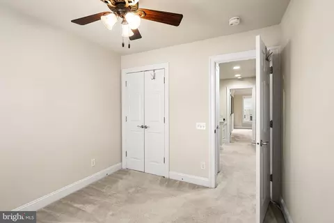 42686 Tunstall Ter, Ashburn, VA 20147 photo 25