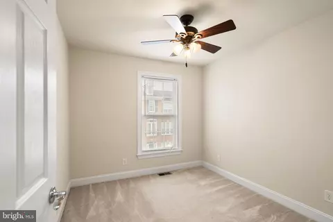 42686 Tunstall Ter, Ashburn, VA 20147 photo 24