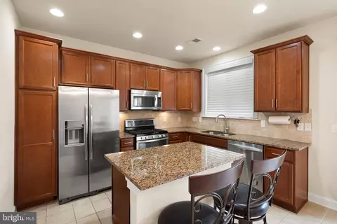 42686 Tunstall Ter, Ashburn, VA 20147 photo 11