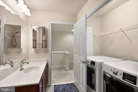 42686 Tunstall Ter, Ashburn, VA 20147 photo 29